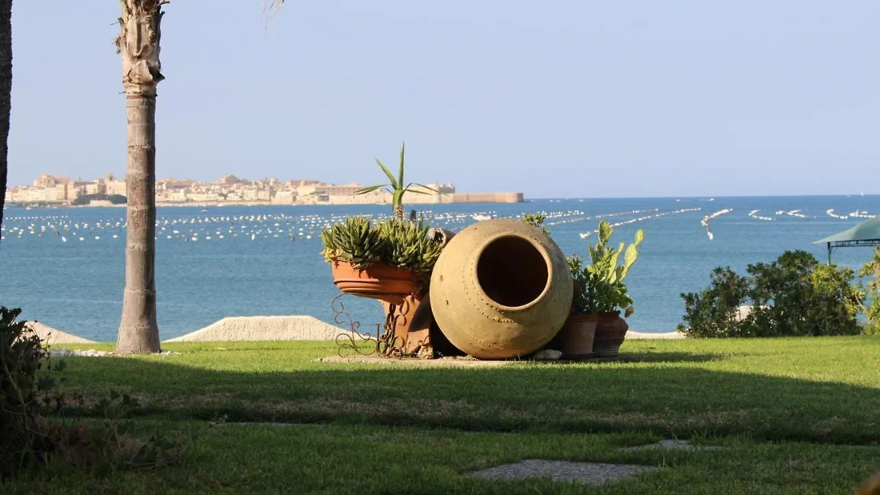 Villa Incanto on the Sea Syracuse